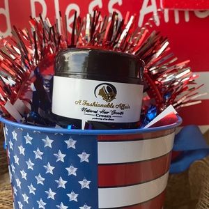 A Fashionable Affair Natural Hair Growth Cream by: Lisa Johnson 2 oz. jar